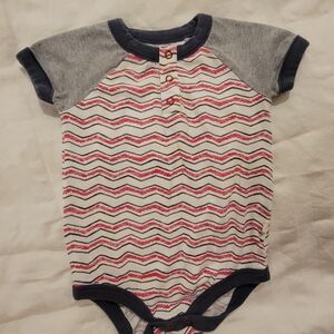 Burt's Bees Baby Zigzag Red and Navy Bodysuit